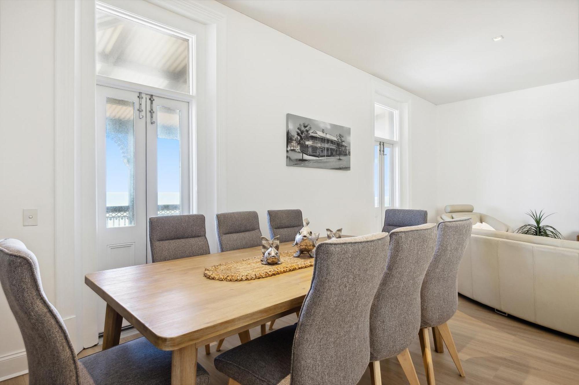 Swainson At Del Monte Henley Beach South